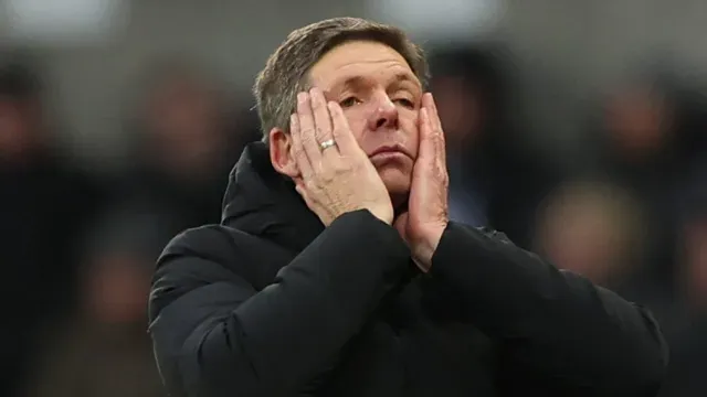 九游体育app-iNews：曼联对格拉斯纳兴趣未提升，德泽尔比/图赫尔是首选