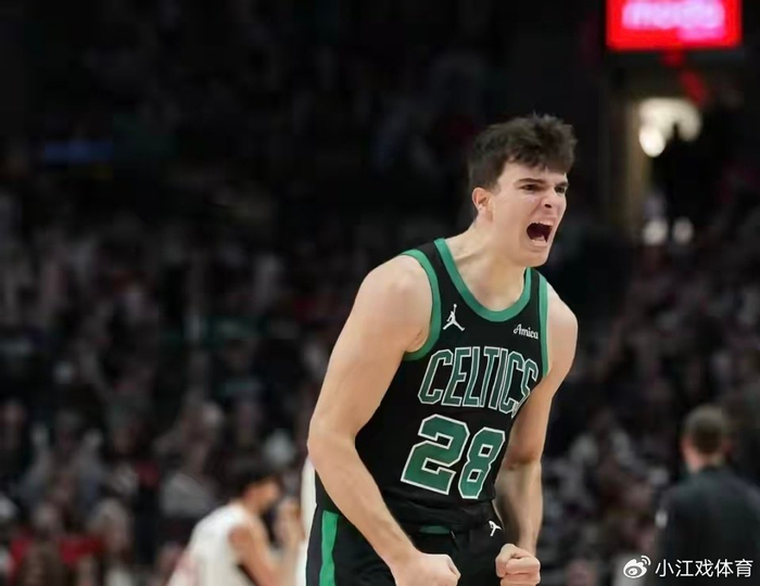 九游体育官网-在湖人时期自称第三巨头！刷子本质暴露无遗，1亿锋线直接被弃用|雄鹿|库兹马|扬尼斯-阿德托昆博|波士顿凯尔特人队|密尔沃基雄鹿队_新浪体育_新浪新闻