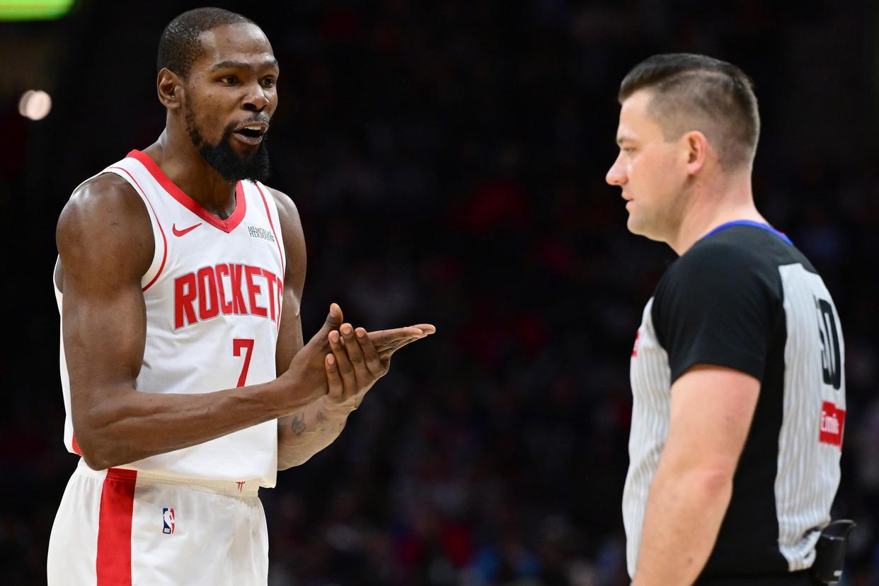 九游体育-3人合砍74+25+22！火箭胜灰熊，三巨头全面崛起！申京状态回暖