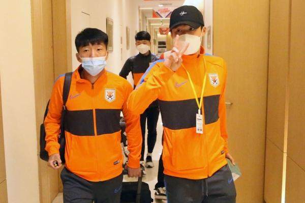 九游体育app-孙准浩处子秀惊艳后许愿：像在全北那样率泰山夺冠