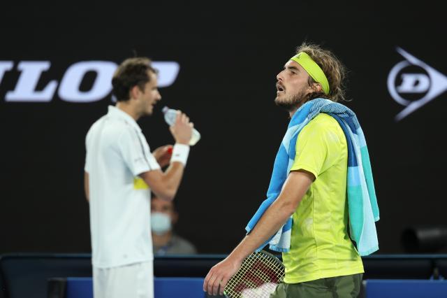 九游体育官网-12连胜前十选手！梅德维德夫胜西西帕斯进澳网决赛